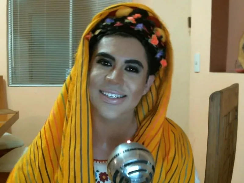 Jaalam Pérez dice los horóscopos Nana Calistar